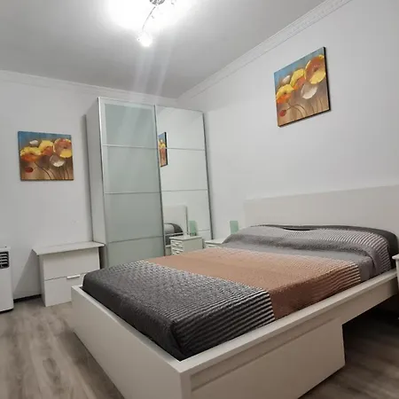 3brooms 90 M2 Terasse 18m2 Aircondit Daire